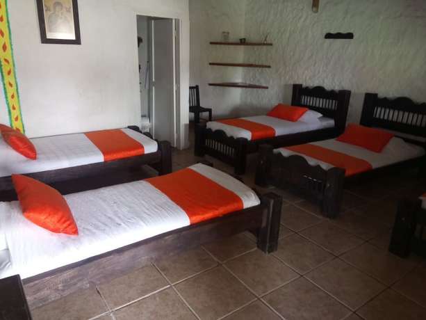 Imagen de la habitación del Hotel Parque Los Arrieros. Foto 18