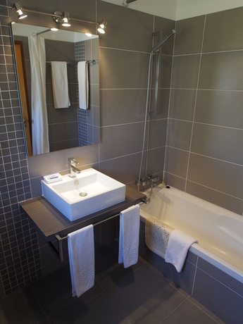 Imagen de la habitación del Hotel Parque Monte Verde. Foto 9