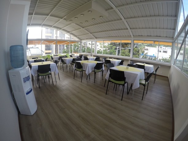 Imagen del bar/restaurante del Hotel Parque Reservado. Foto 2
