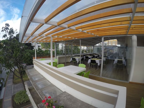 Imagen de los interiores del Hotel Parque Reservado. Foto 19