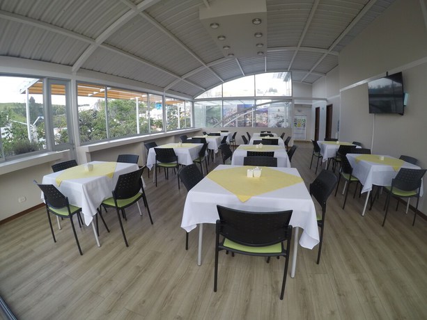 Imagen del bar/restaurante del Hotel Parque Reservado. Foto 5