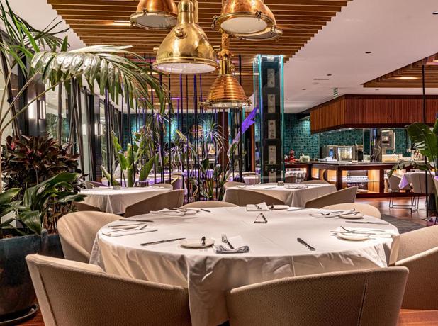 Imagen del bar/restaurante del Hotel Parque Santiago III. Foto 2