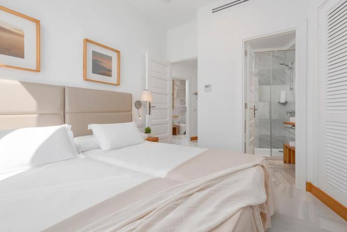 Imagen de la habitación del Hotel Parque Santiago IV. Foto 6