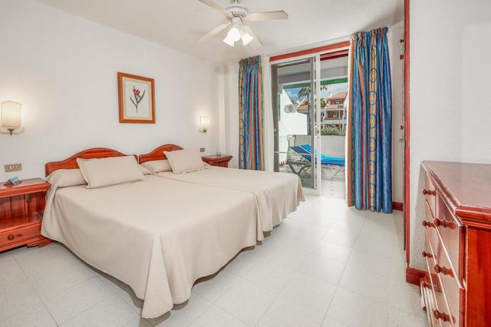 Imagen de la habitación del Hotel Parque Santiago IV. Foto 9