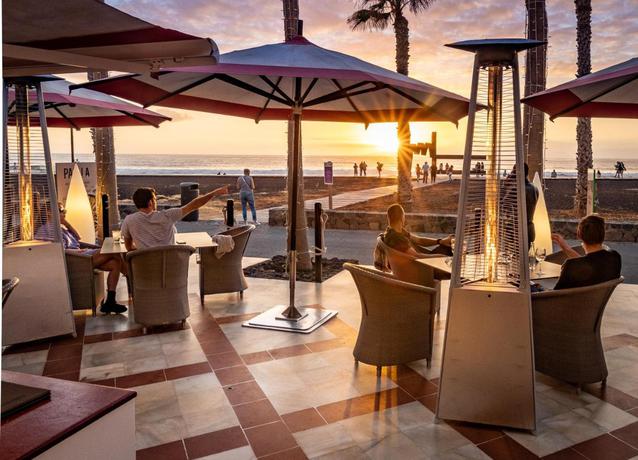 Imagen de los interiores del Hotel Parque Santiago IV. Foto 17