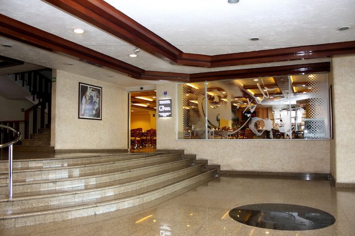 Imagen de los interiores del Hotel Parque Satelite. Foto 10