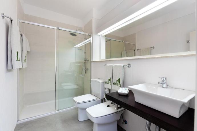 Imagen de la habitación del Hotel Parque Vacacional Eden. Foto 4