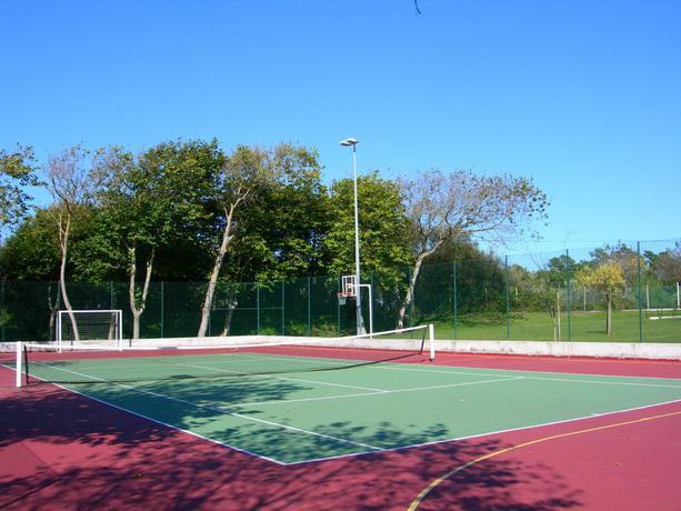 Imagen general del Hotel Parque de Campismo Orbitur Rio Alto. Foto 2