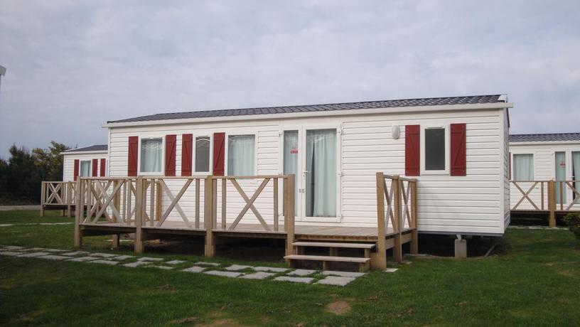 Imagen general del Hotel Parque de Campismo Orbitur Rio Alto. Foto 7