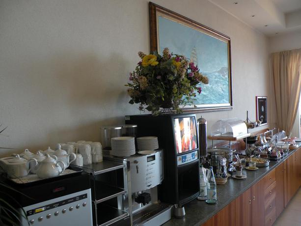 Imagen del bar/restaurante del Hotel Parrini. Foto 3