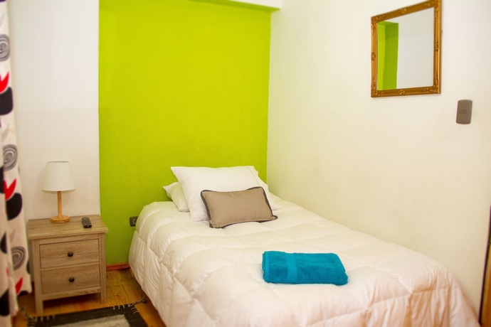 Imagen de la habitación del Hotel Parr&oacute;n De Colores. Foto 9