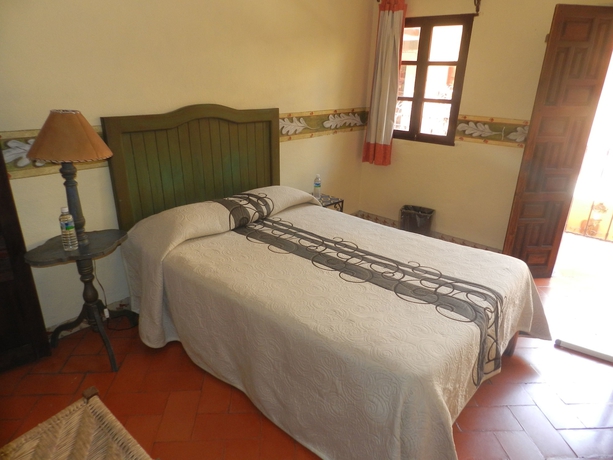 Imagen de la habitación del Hotel Parrokia. Foto 6