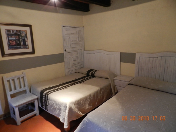 Imagen de la habitación del Hotel Parrokia. Foto 12