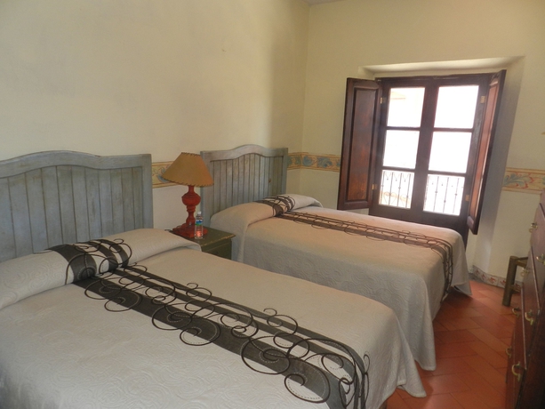 Imagen de la habitación del Hotel Parrokia. Foto 16