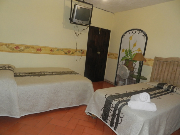 Imagen de la habitación del Hotel Parrokia. Foto 17