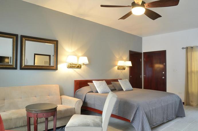 Imagen de la habitación del Hotel Parrot Cove Lodge. Foto 2