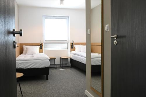 Imagen general del Hotel Parrot. Foto 12