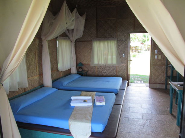 Imagen de la habitación del Hotel Parrot Paradise Resort. Foto 13