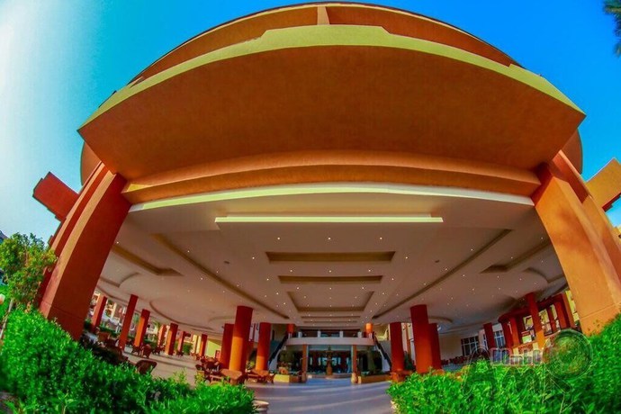 Imagen general del Hotel Parrotel Lagoon Waterpark Resort. Foto 10