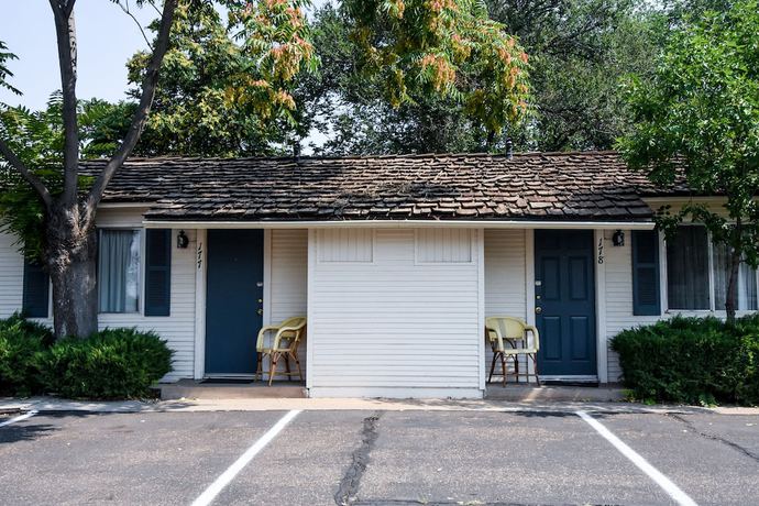 Imagen de la habitación del Hotel Parry Lodge. Foto 10