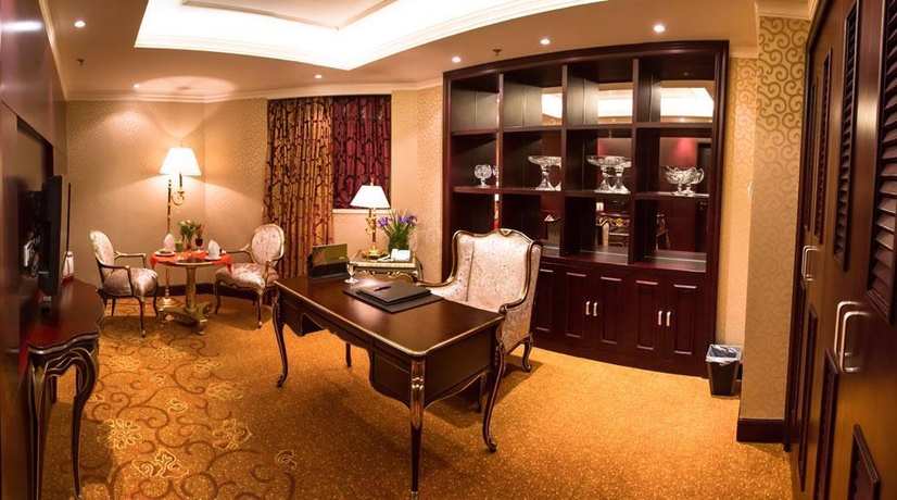 Imagen general del Hotel Parsian Azadi. Foto 7