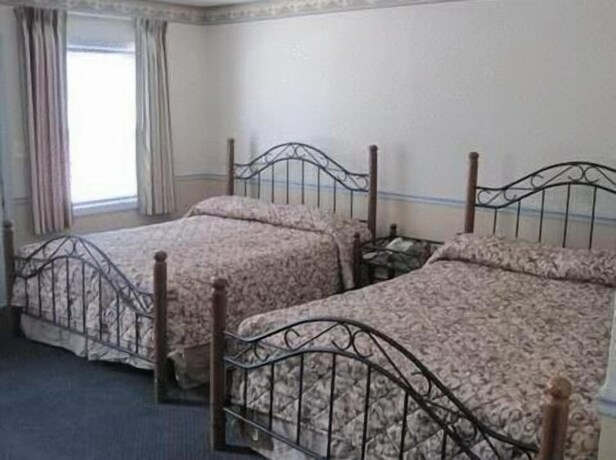 Imagen de la habitación del Hotel Parsippany Inn and Suites Morris Plains. Foto 14