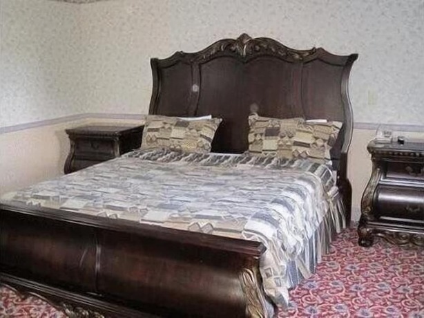 Imagen de la habitación del Hotel Parsippany Inn and Suites Morris Plains. Foto 20