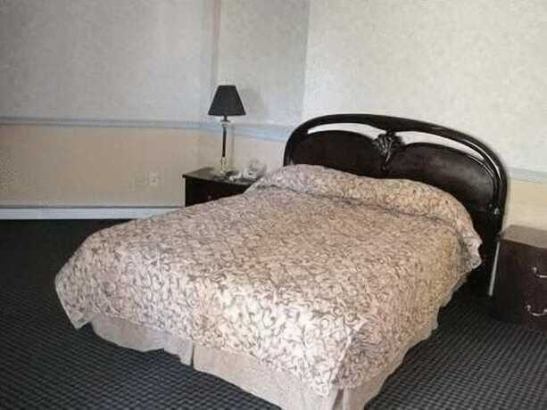 Imagen de la habitación del Hotel Parsippany Inn and Suites Morris Plains. Foto 21