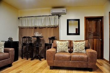 Imagen de los interiores del Hotel Partenon Beach. Foto 14