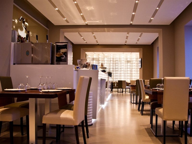 Imagen general del Hotel Partenope Relais. Foto 3