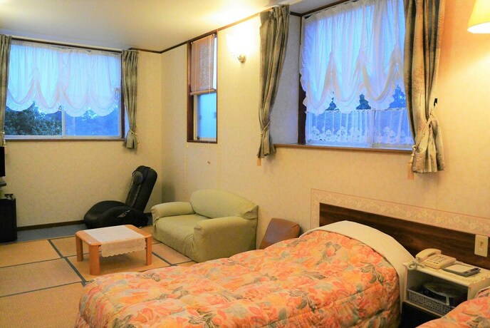 Imagen de la habitación del Hotel Parterre. Foto 23