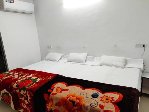 Imagen de la habitación del Hotel Parth. Foto 10