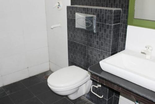 Imagen general del Hotel Parth Paradise. Foto 2