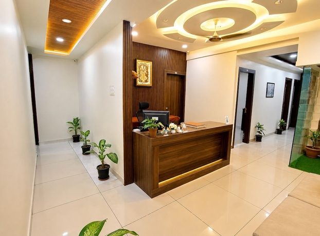 Imagen de los interiores del Hotel Parth Paradise. Foto 15