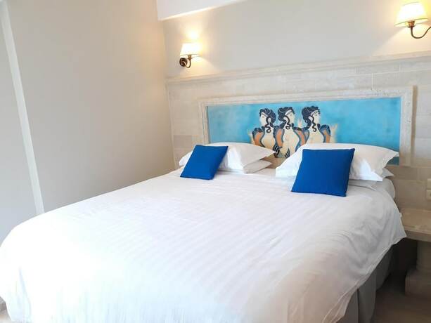 Imagen general del Hotel Parthenis Beach Suites By The Sea. Foto 12
