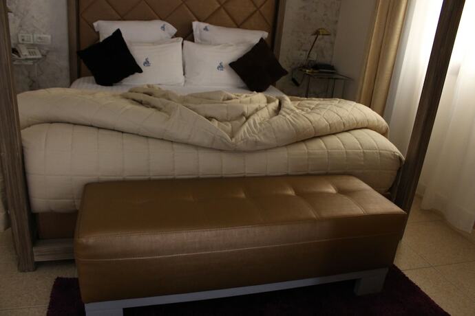 Imagen general del Hotel Particular Destiny Suites. Foto 4