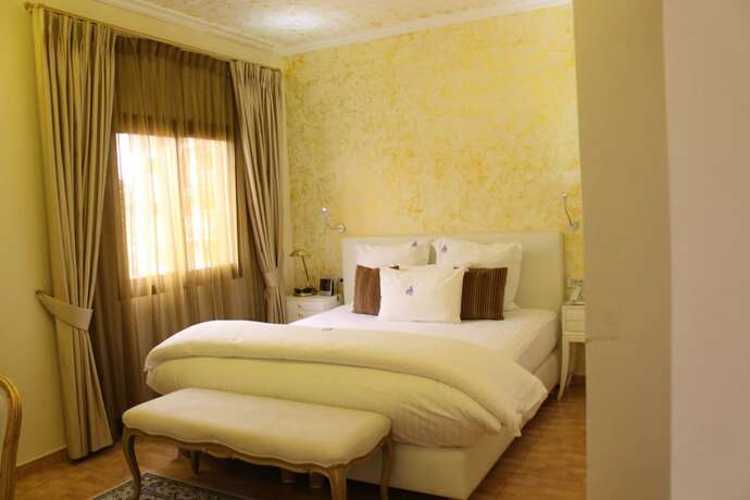 Imagen general del Hotel Particular Destiny Suites. Foto 5