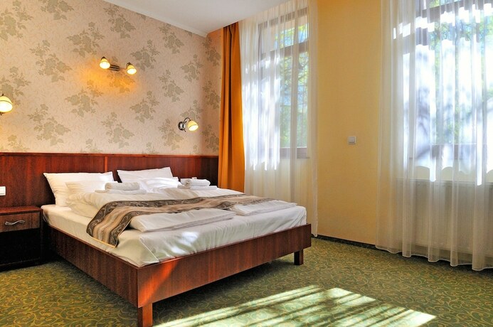 Imagen general del Hotel Partium. Foto 5
