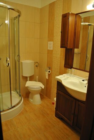 Imagen de la habitación del Hotel Partium. Foto 25