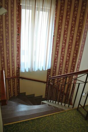 Imagen de los interiores del Hotel Partium. Foto 31