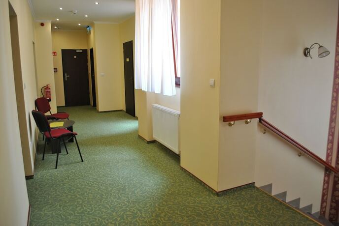 Imagen de los interiores del Hotel Partium. Foto 32
