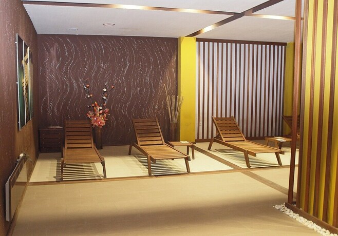 Imagen general del Hotel Parva linia adres Regina mare Tsarevo. Foto 14