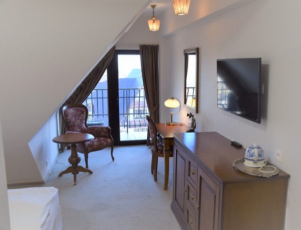 Imagen de la habitación del Hotel Paryski Art and Business. Foto 10