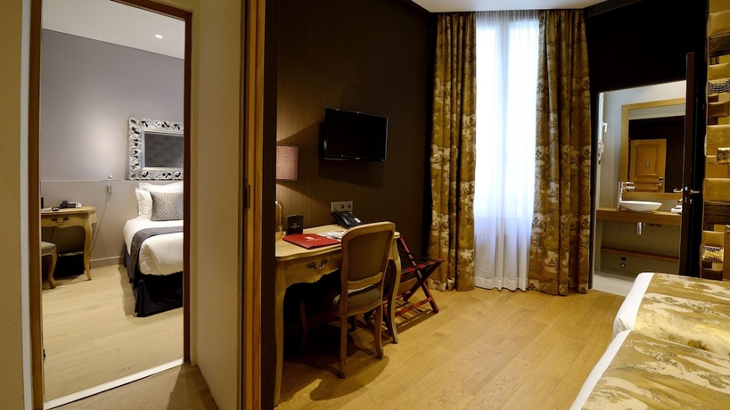 Imagen de la habitación del Hotel Pas De Calais. Foto 8