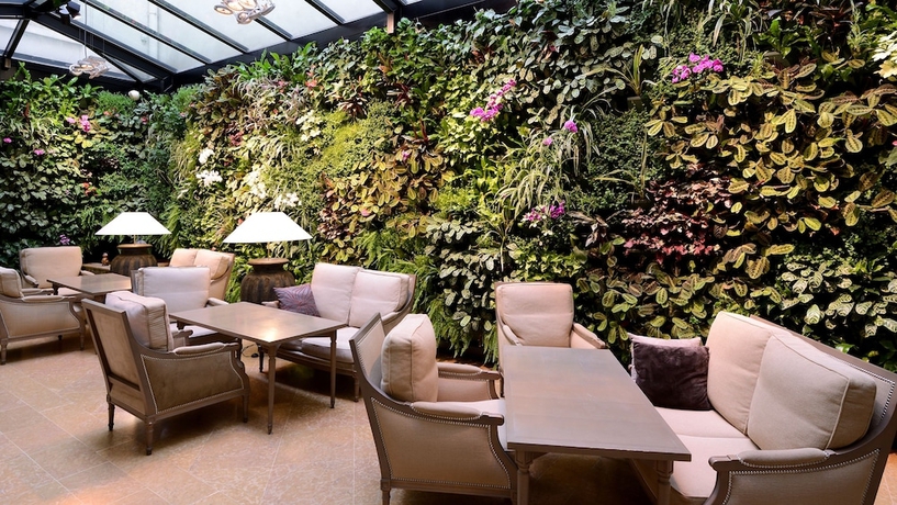 Imagen de los interiores del Hotel Pas De Calais. Foto 16