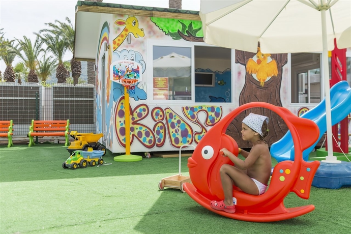 Imagen general del Hotel Pasa Beach. Foto 9