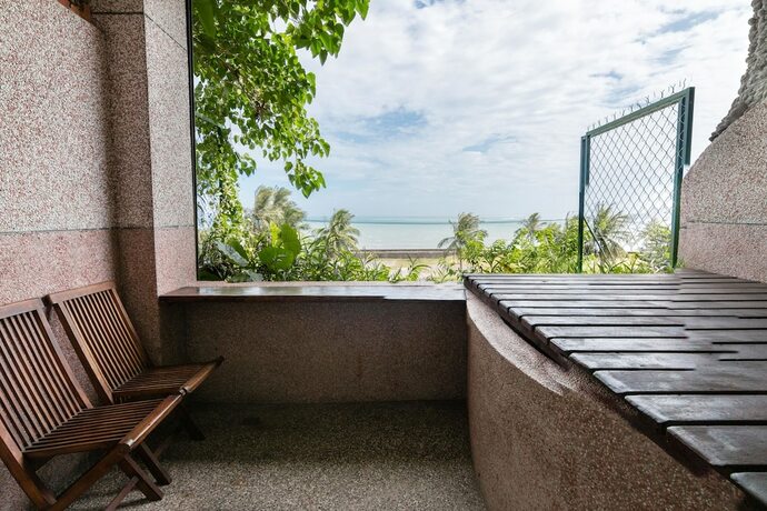 Imagen general del Hotel Pasa Beach Resort. Foto 4