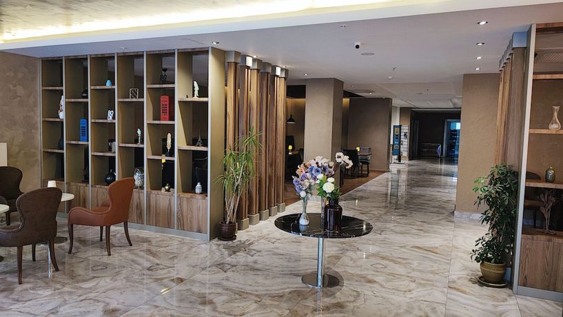 Imagen de los interiores del Hotel Pasa Park Karatay. Foto 16