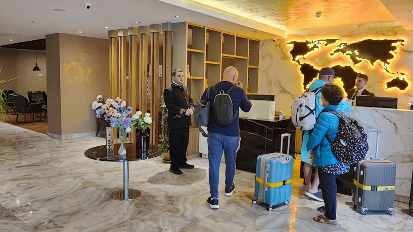 Imagen de los interiores del Hotel Pasa Park Karatay. Foto 17