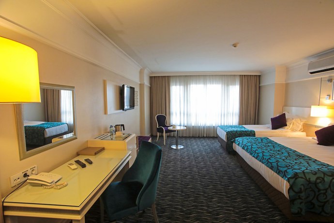 Imagen de la habitación del Hotel Pasa Park Karatay. Foto 10